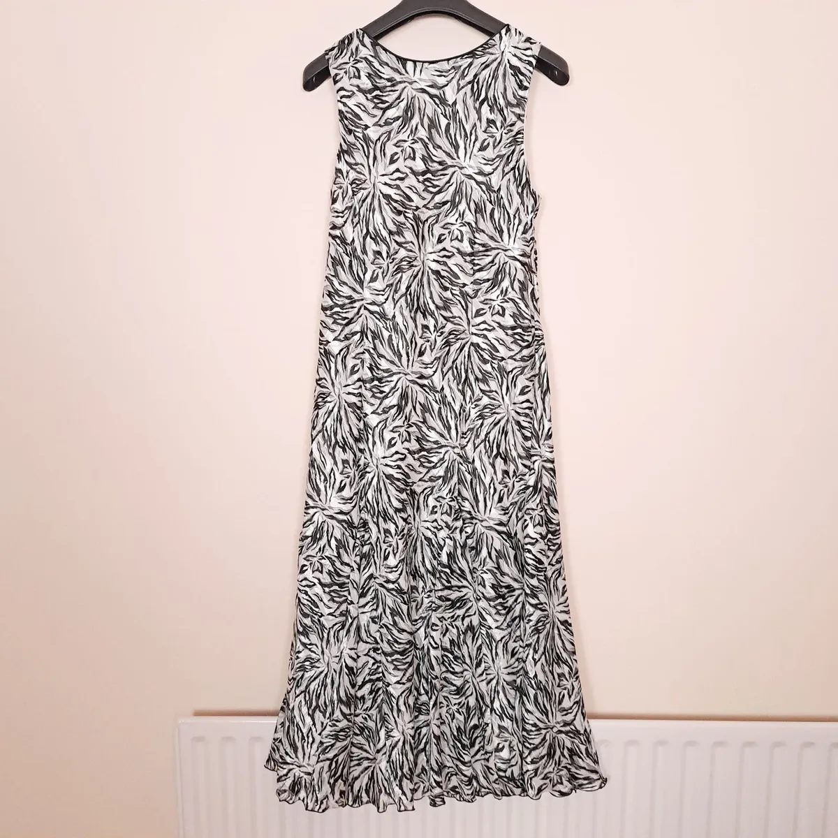 Roman Black White Metallic Midi Dress 16UK/44EU - Image 3