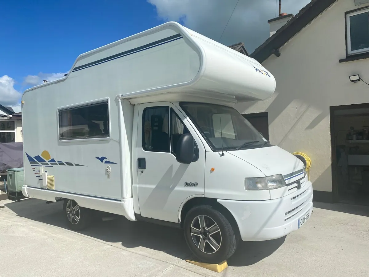 Peugeot Campervan - Image 4