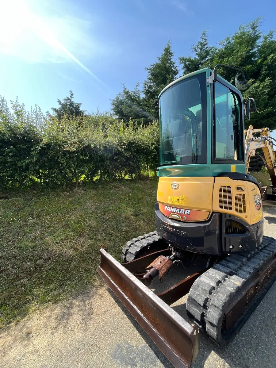 2016 2.8 ton yanmar digger zero tail swing - Image 2