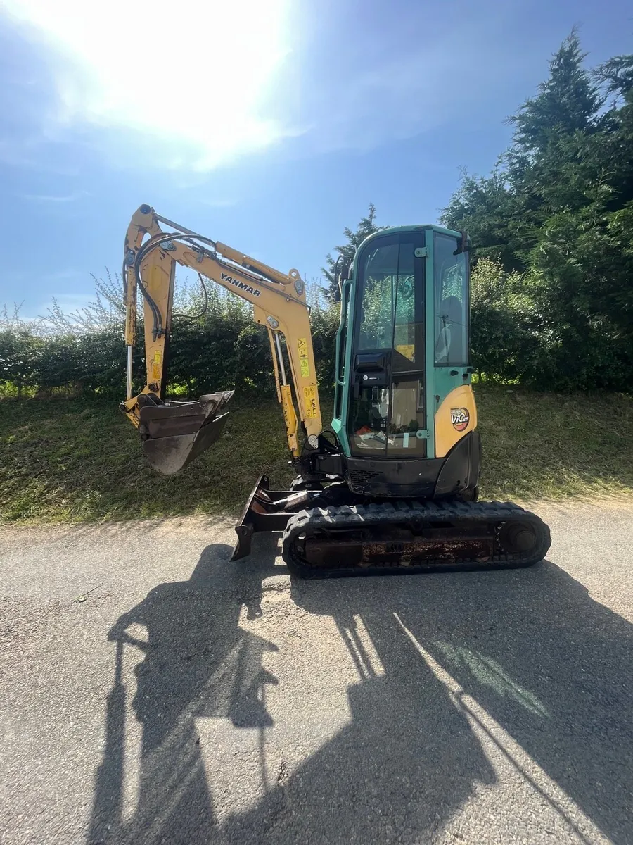 2016 2.8 ton yanmar digger zero tail swing - Image 3