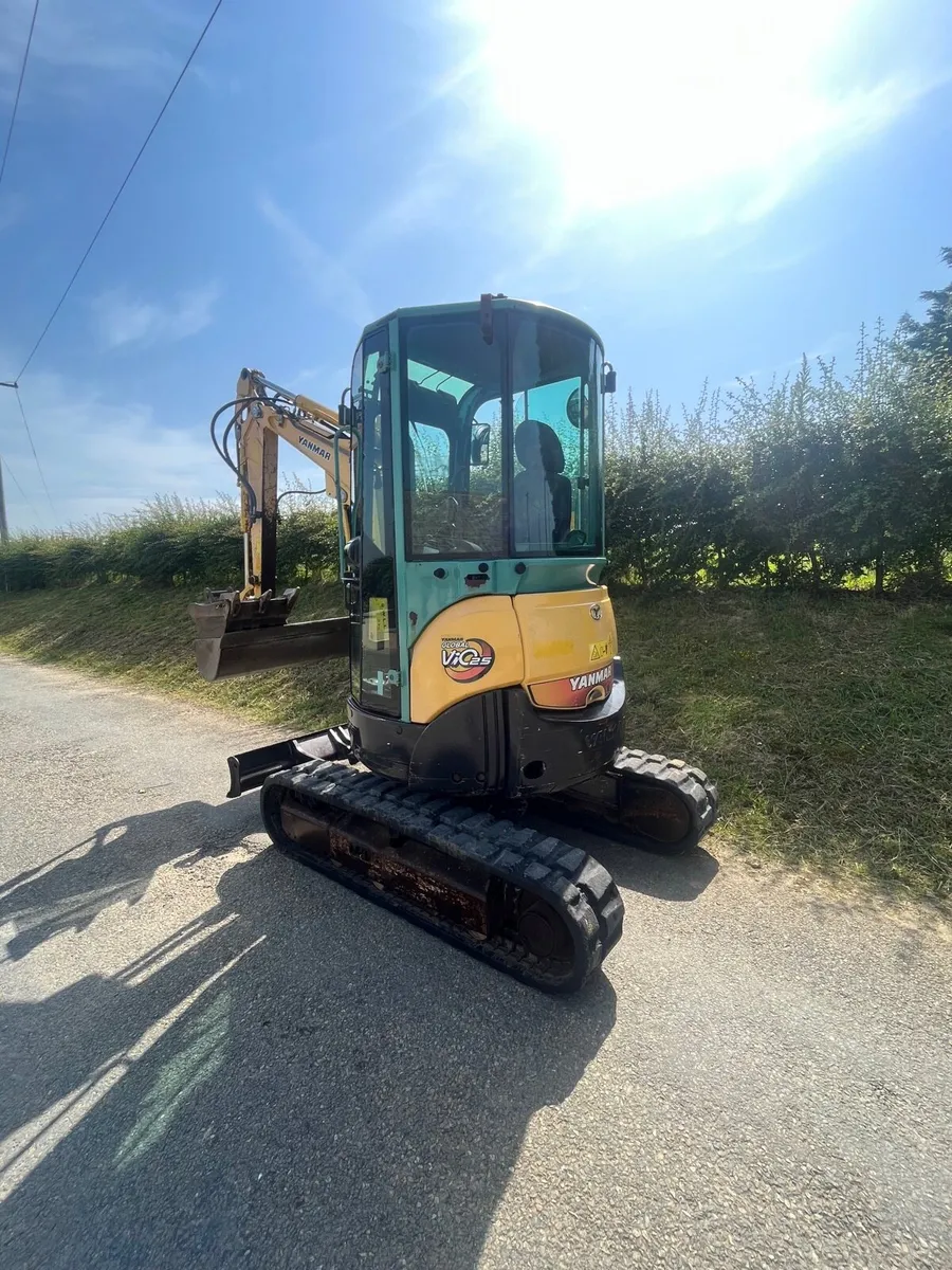 2016 2.8 ton yanmar digger zero tail swing - Image 4
