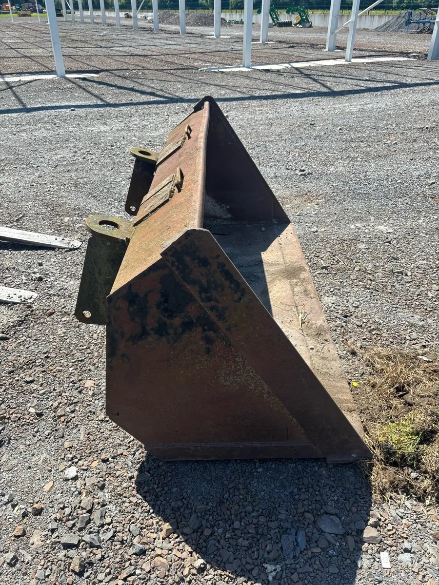 Bucket - Image 1