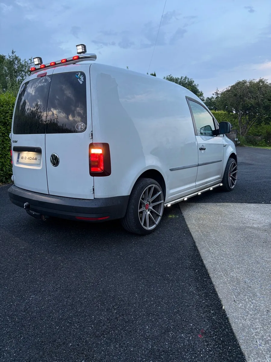 2018 caddy - Image 3