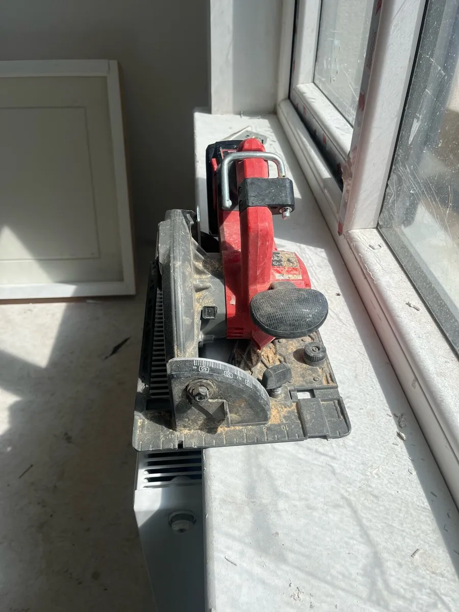Milwaukee Circular Saw - Image 3