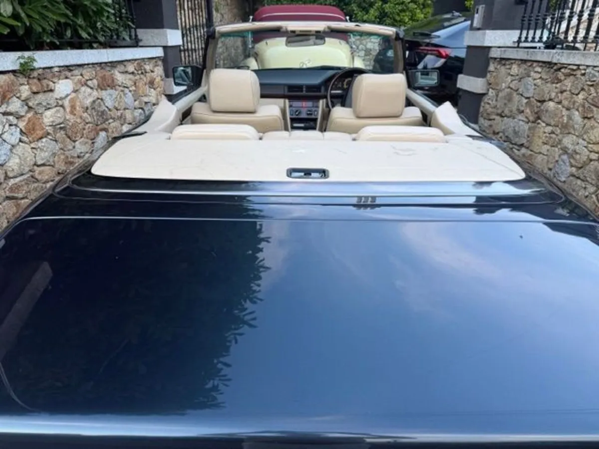 Mercedes-Benz Rare E320 Sportline Cabriolet - Image 3
