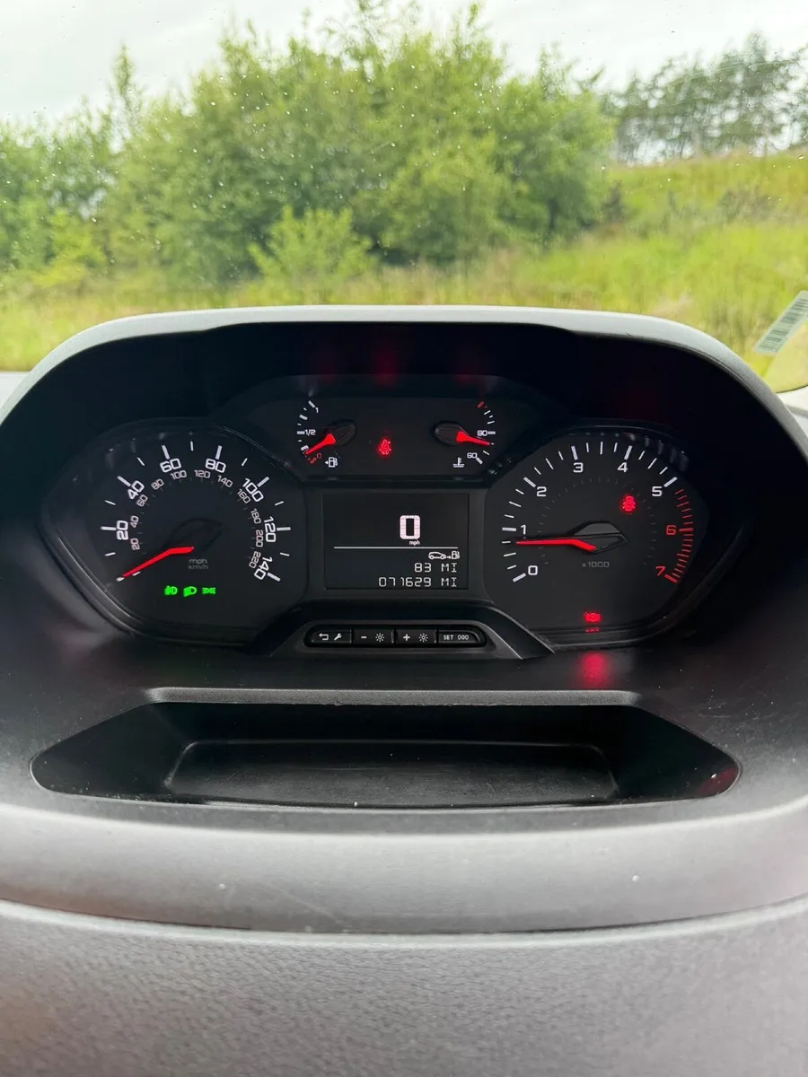 Peugeot Partner 2021 - Image 2