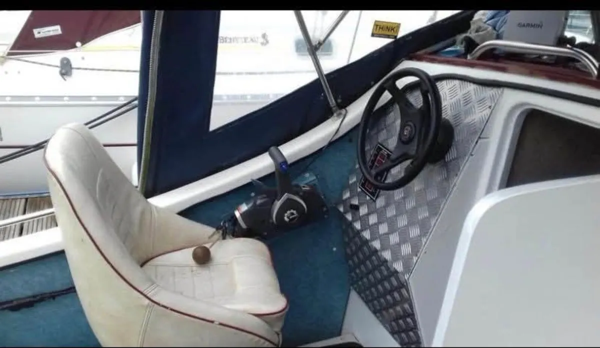 Boat - Image 4