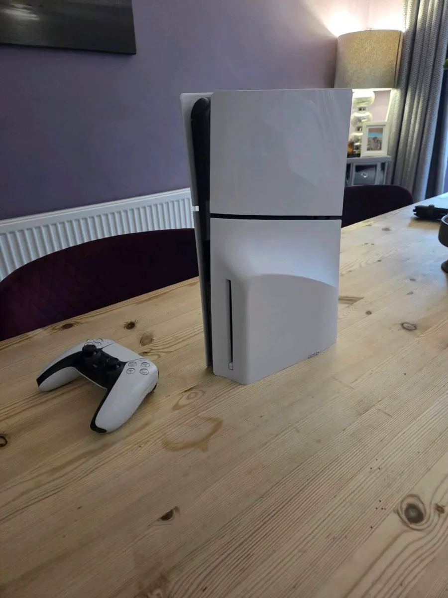 PS5 Slim Disc Tray 1tb - Image 1
