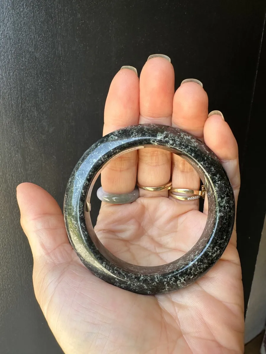 Grade A Burma Jadeite Jade bangle 55mm - Image 3