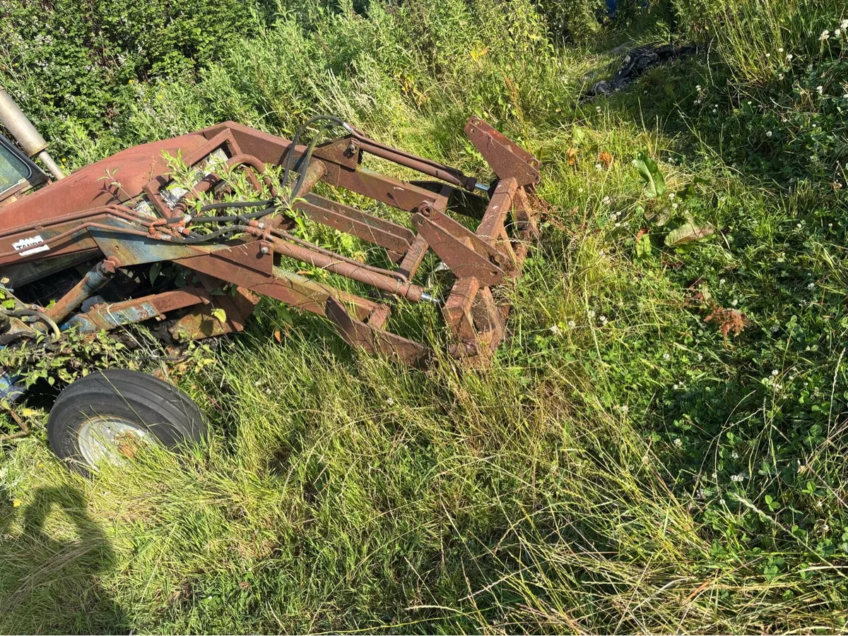 Tractor - Image 3