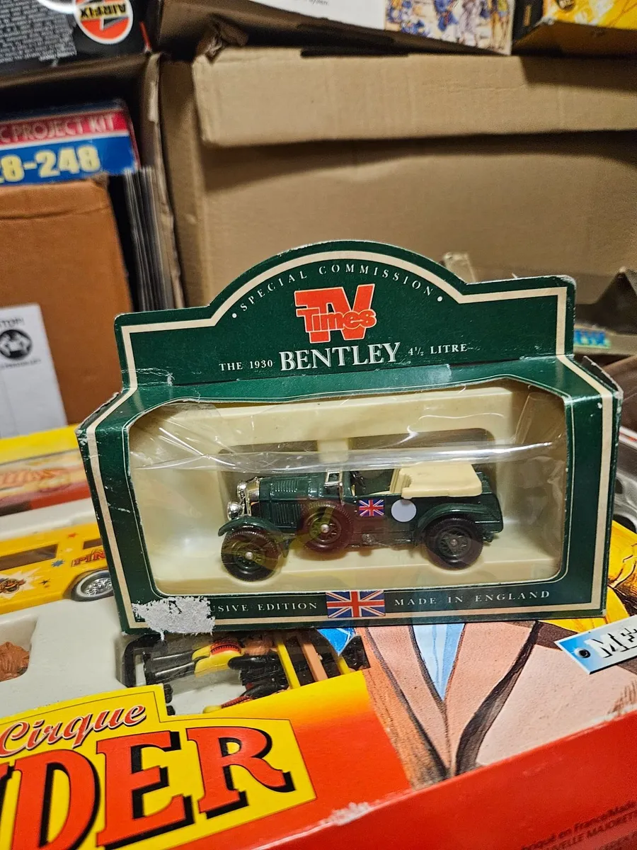 Corgi Lledo TV Times Bentley - Image 2