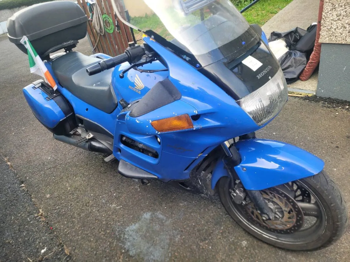 honda pan European - Image 1