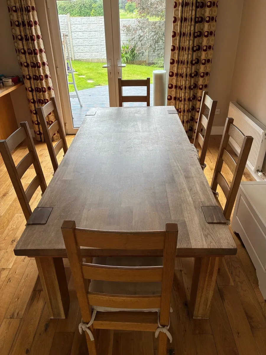 oak dinning table and 6 chairs - Image 2