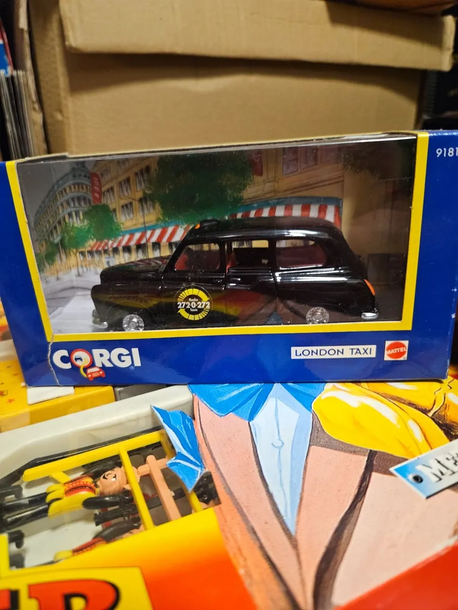 Corgi London Taxi