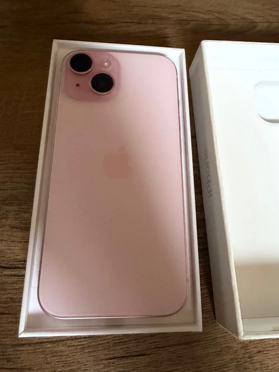 Pink IPhone 15 - Image 2