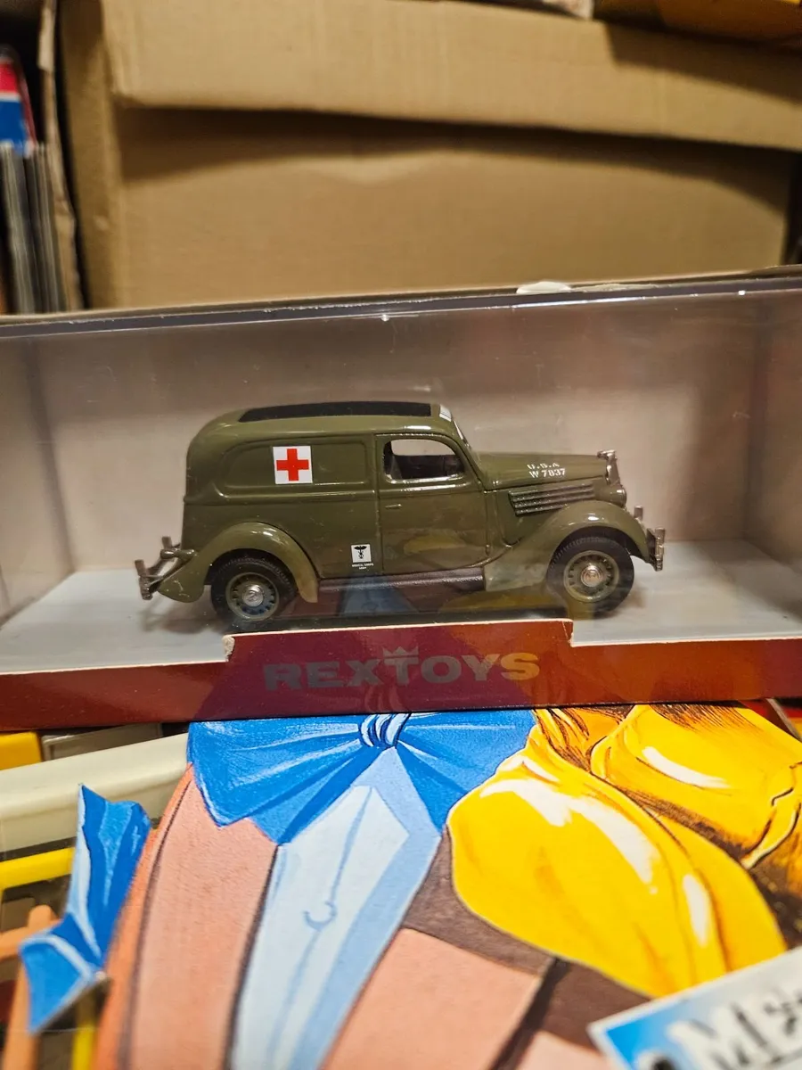 Corgi Rextoys Army Military Ambulance - Image 1
