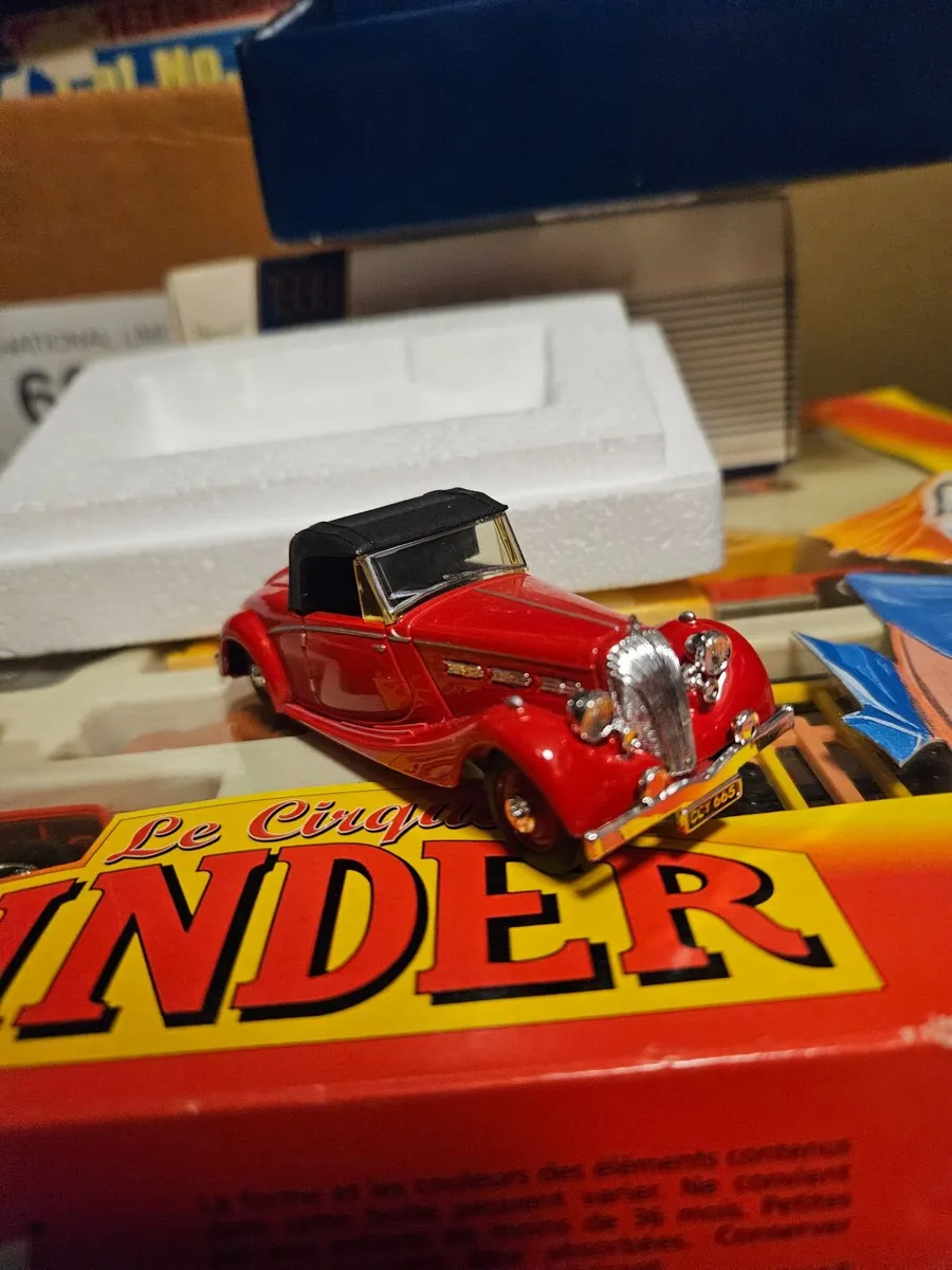 Dinky Triumph Dolomite - Image 3