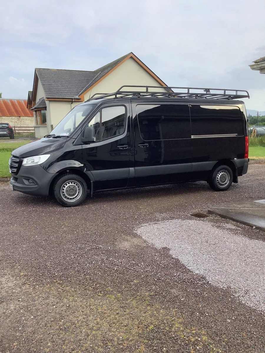 Mercedes Sprinter van mwb - Image 2