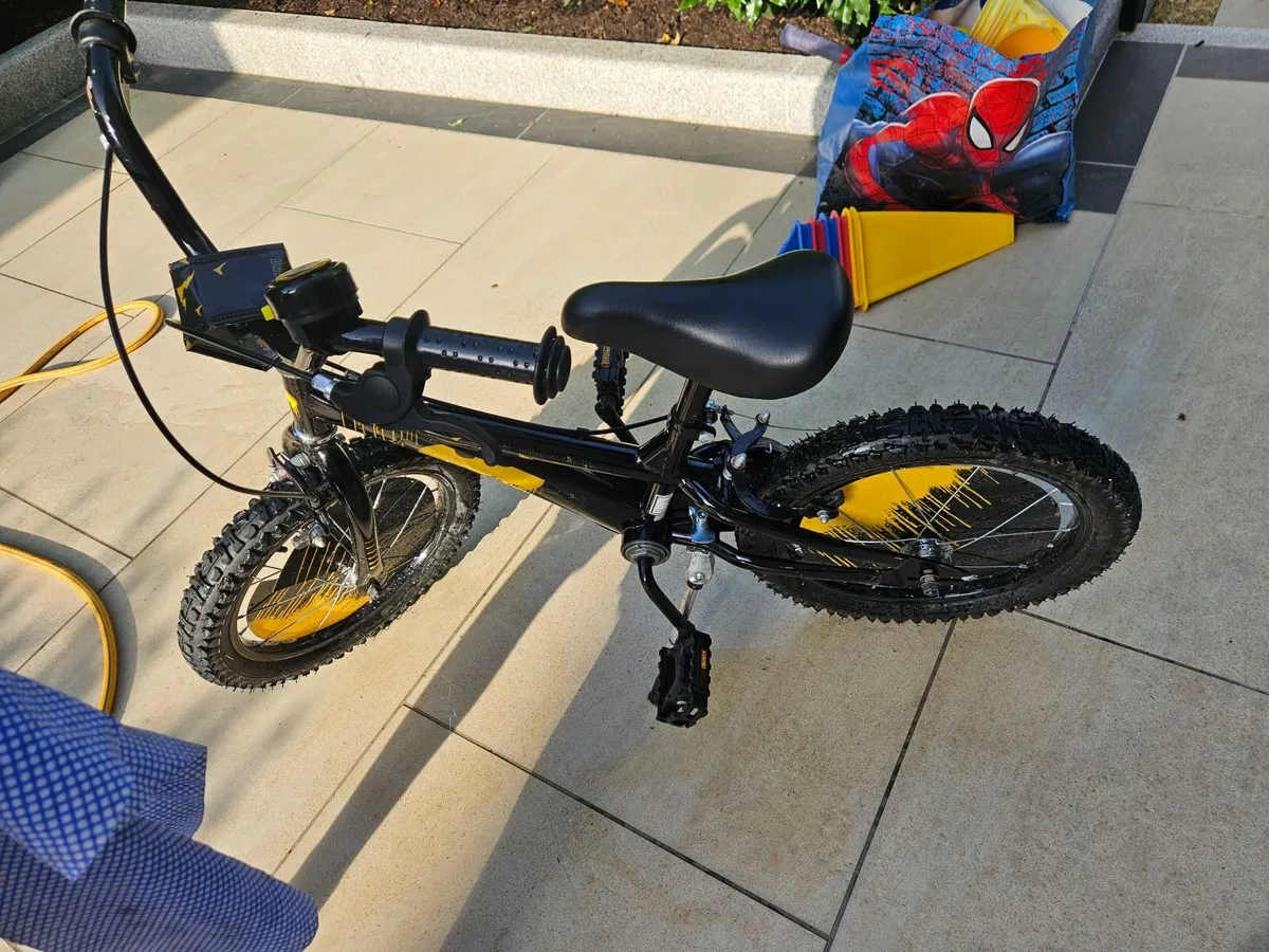 Boys bike - Image 4