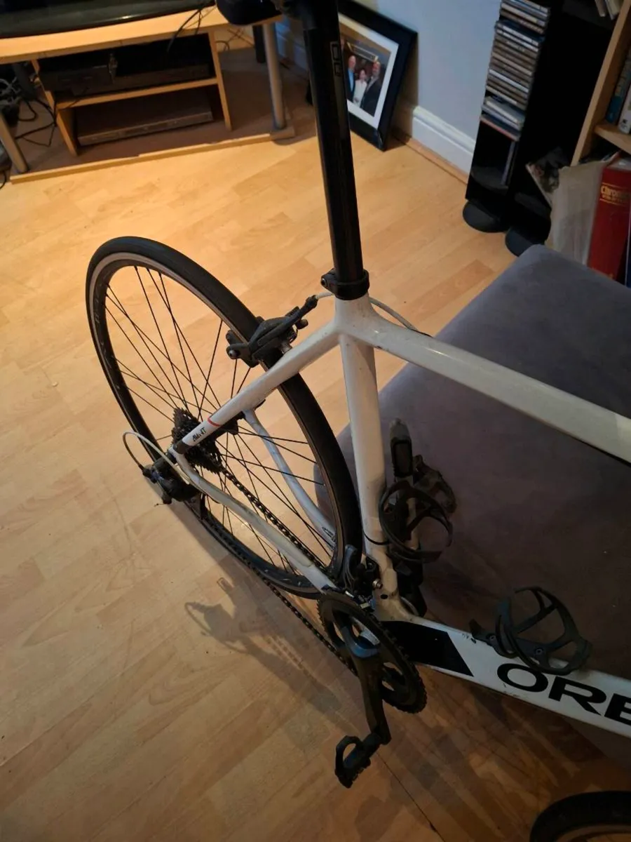 Road bike - Image 4