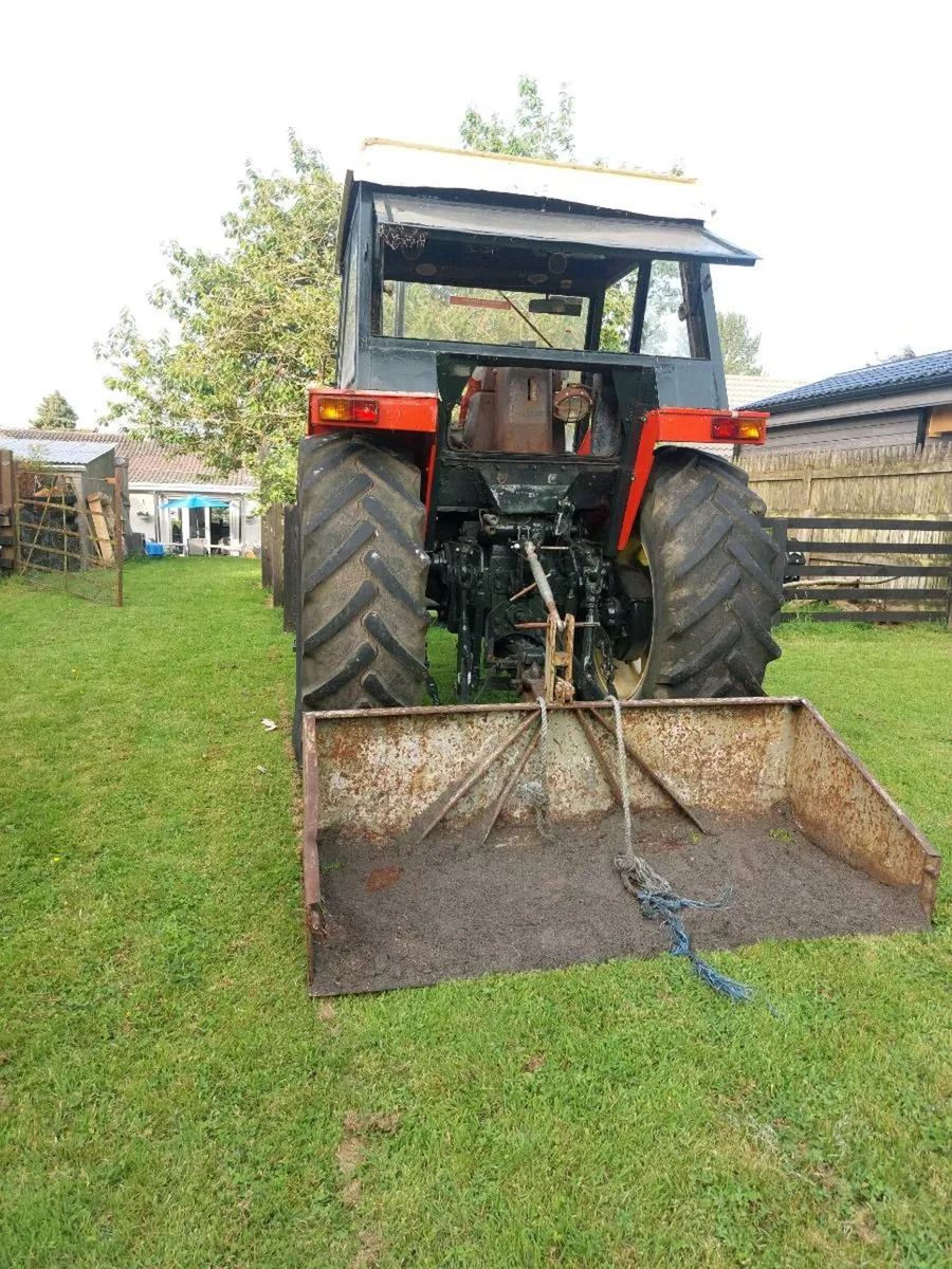 Tractor - Image 3