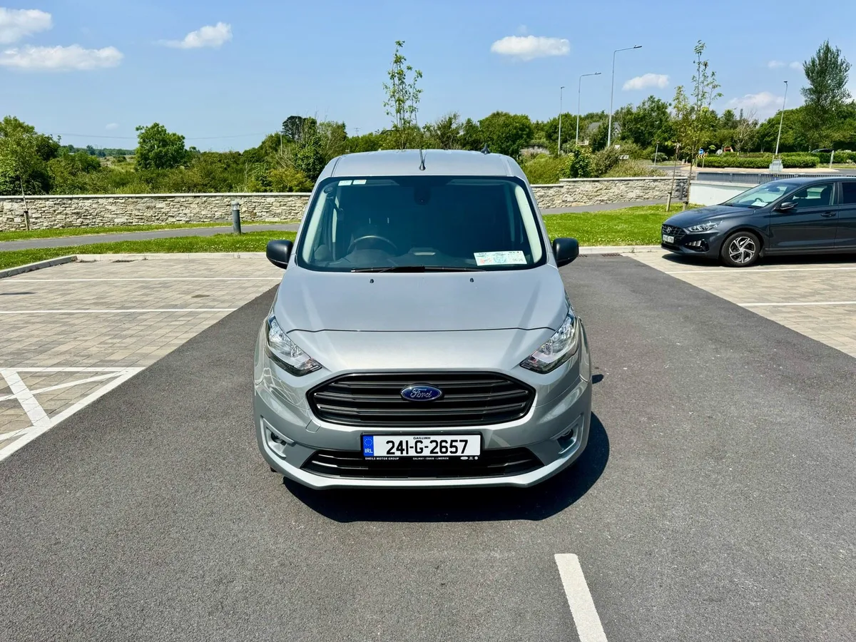 Ford Transit Connect LWB Trend 1.5 TD - Image 2