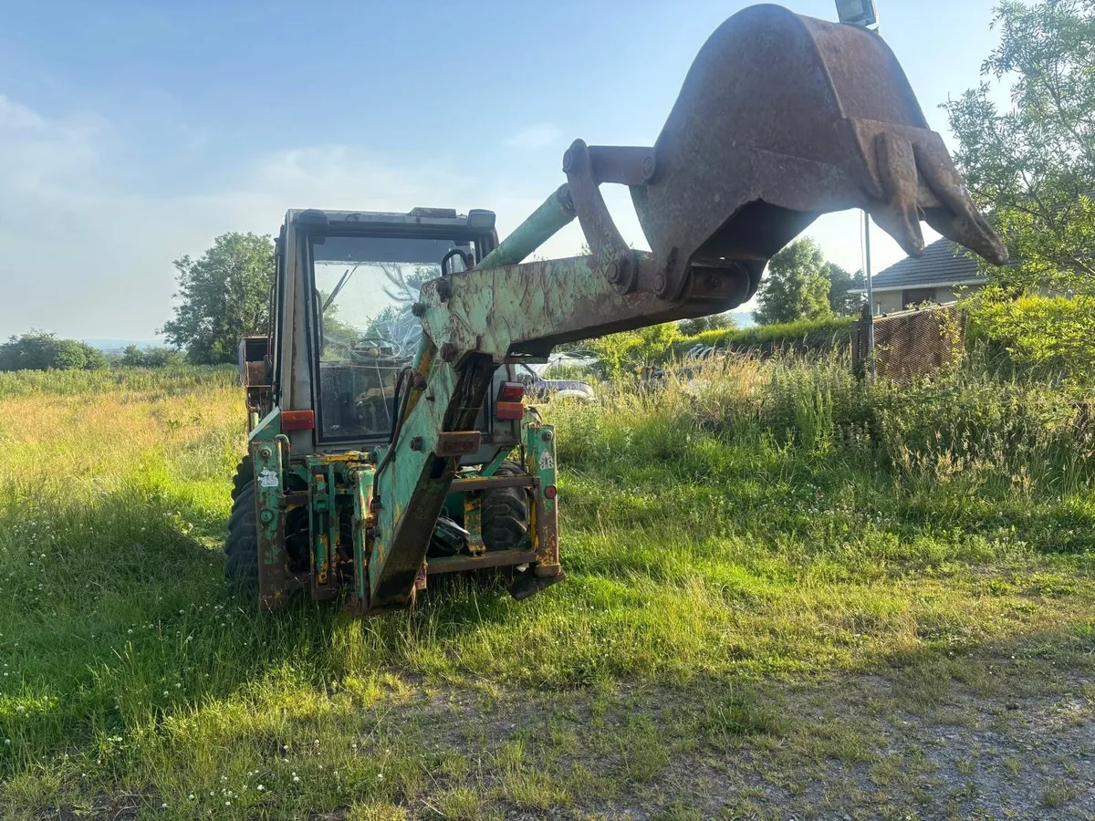 jcb 2CX. READ ADD - Image 2