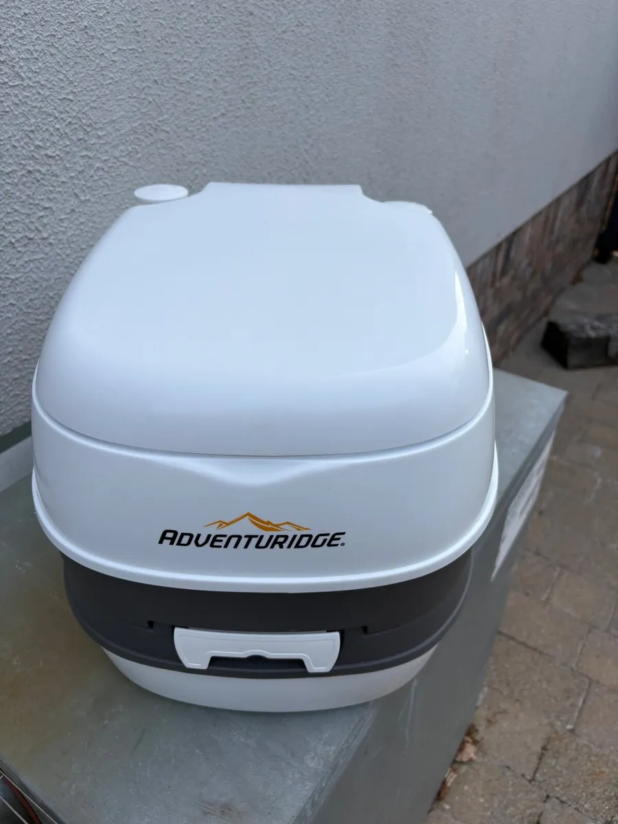 Camping toilet - Image 1