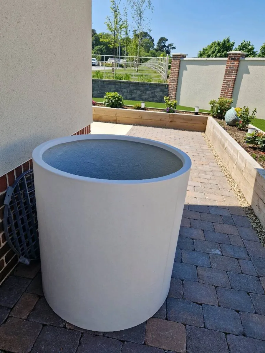 Garden Pot - Image 1