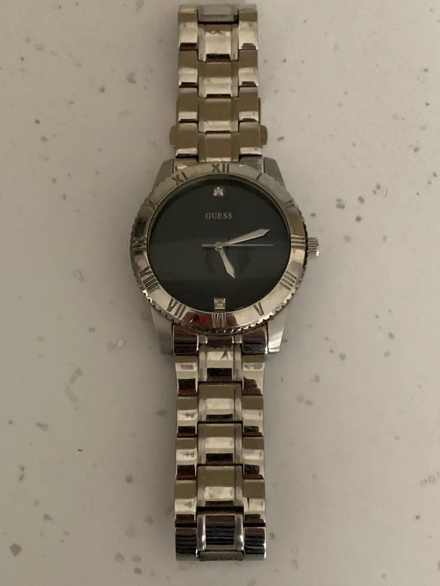 Men’s Watch - Image 2