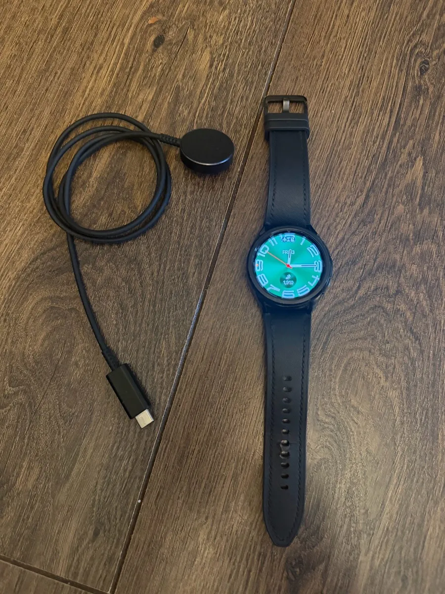 Samsung Galaxy Watch 6 Classic (SM-R950) - 43mm - Image 3