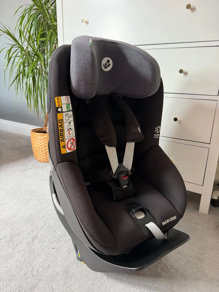 Maxi-Cosi Car Seat - Image 1