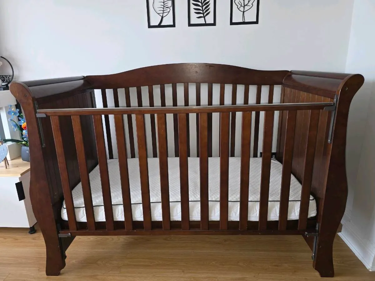 Cot bed - Image 2