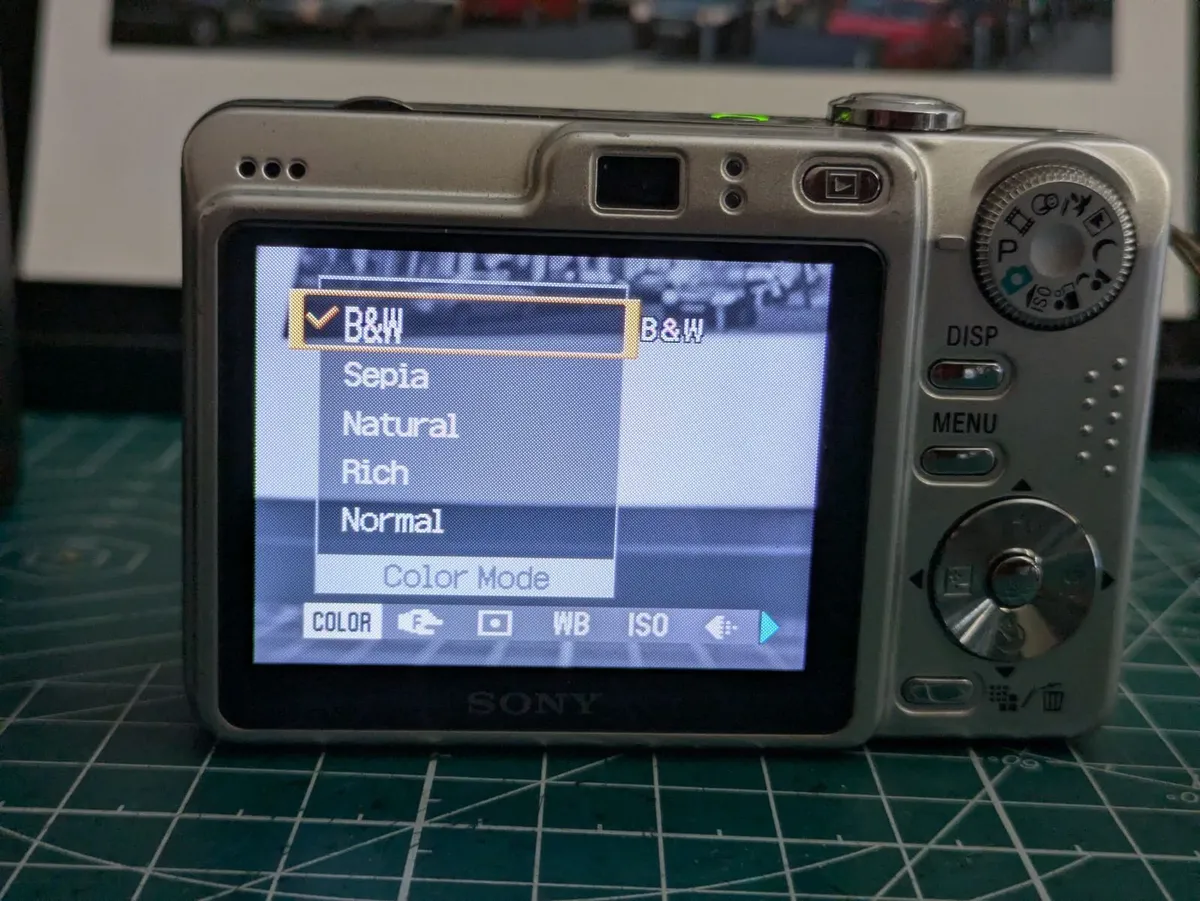Sony Cyber-shot - Image 4