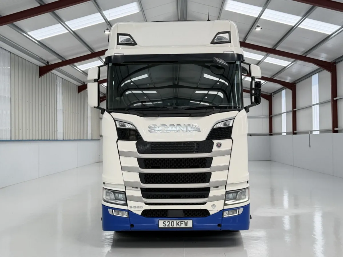 2018 SCANIA S520 HIGH SLEEPER CAB - Image 2