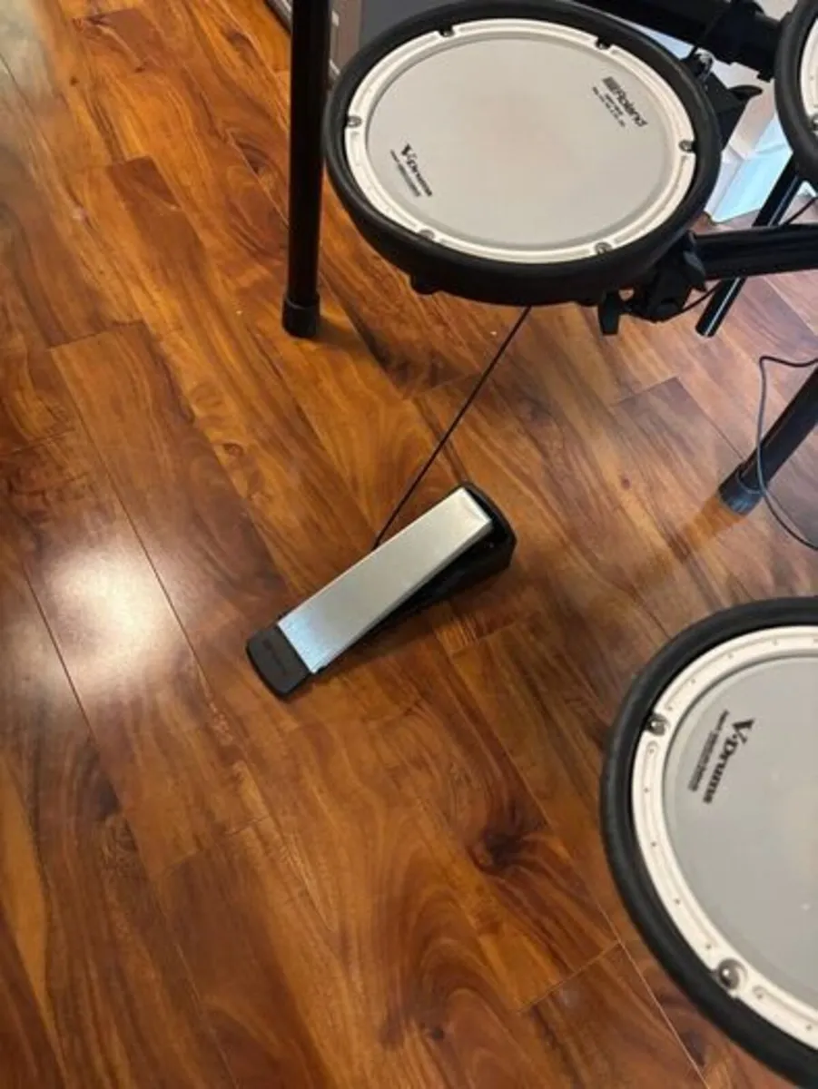 Roland TD V-Drum - Image 1