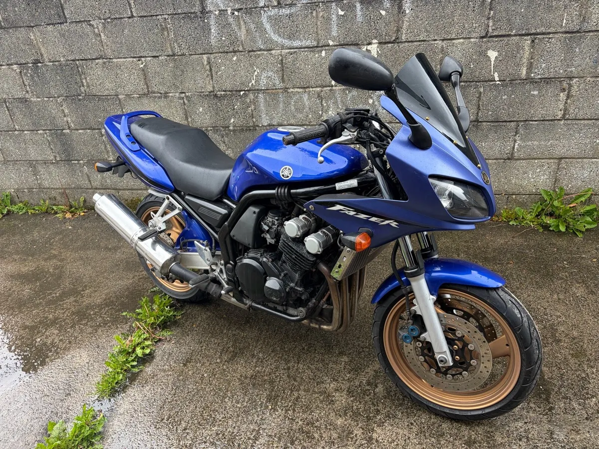 Yamaha Fazer 600 - Image 1