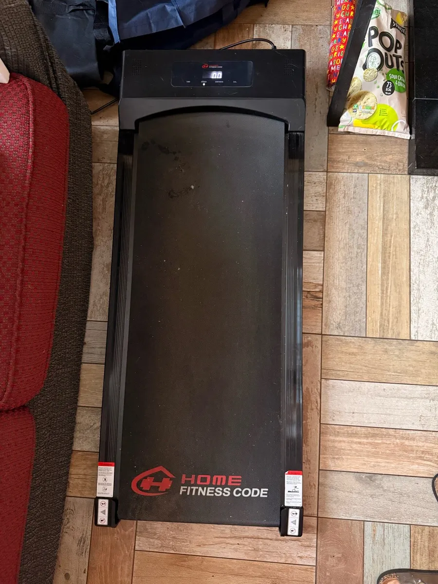 Treadmill / Walking Pad with manual incline - Image 2