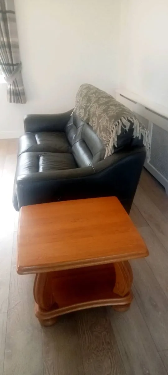 Lazyboy Setee  and TV Unit - Image 4