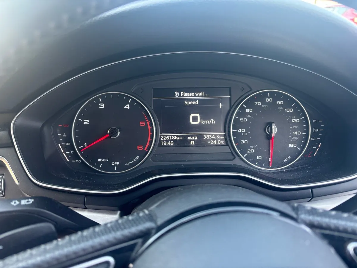 Car - Image 4