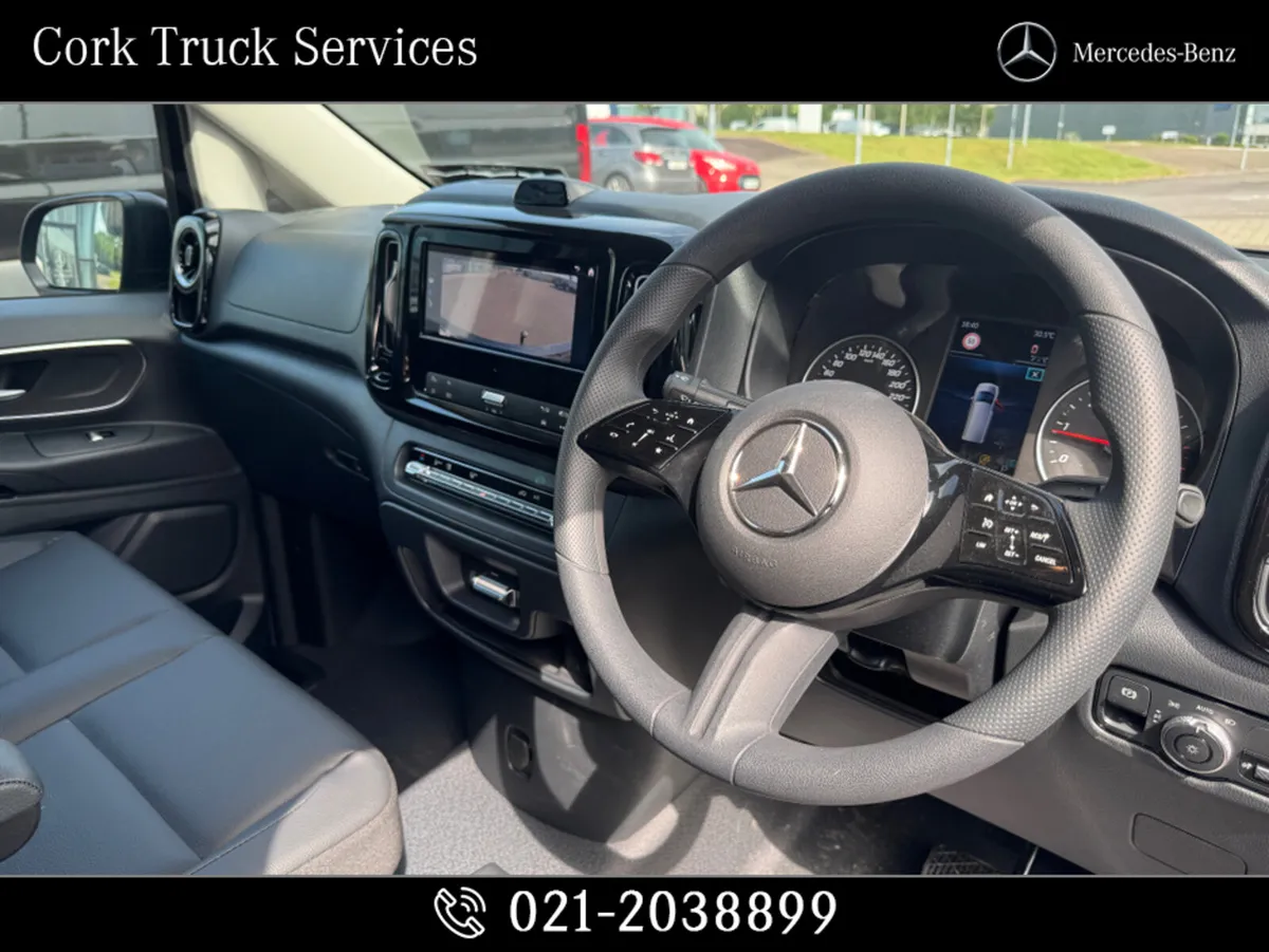 Mercedes-Benz Vito 119L Automatic - 2,500kg Towing - Image 3