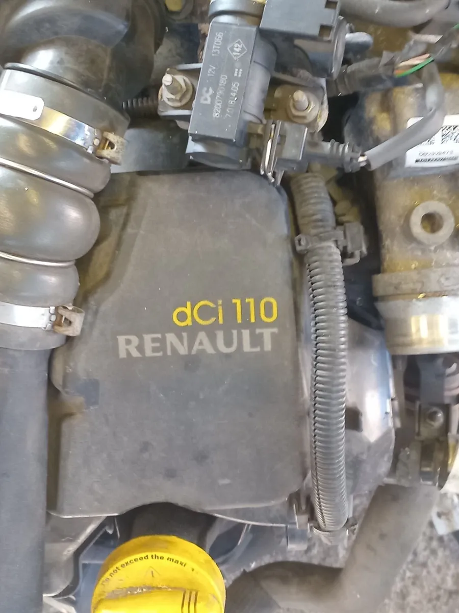 2014 Renault Megan  engine - Image 1