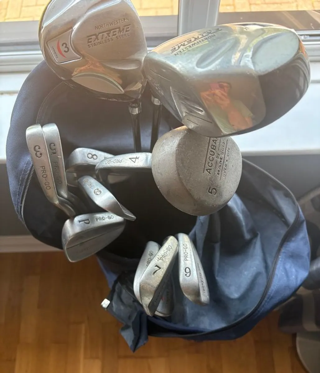 Golf clubs - Image 1