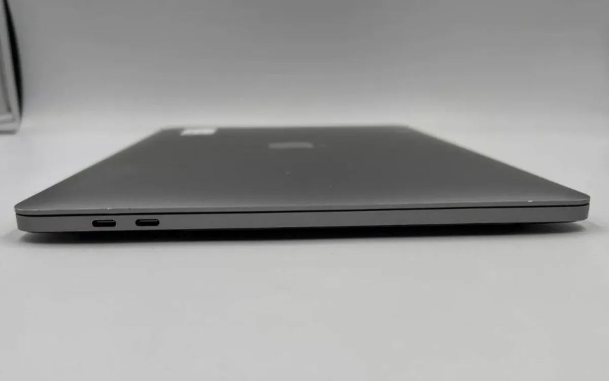 2020 Apple Macbook Pro A2251 13" i7 16GB 512GB SSD - Image 2