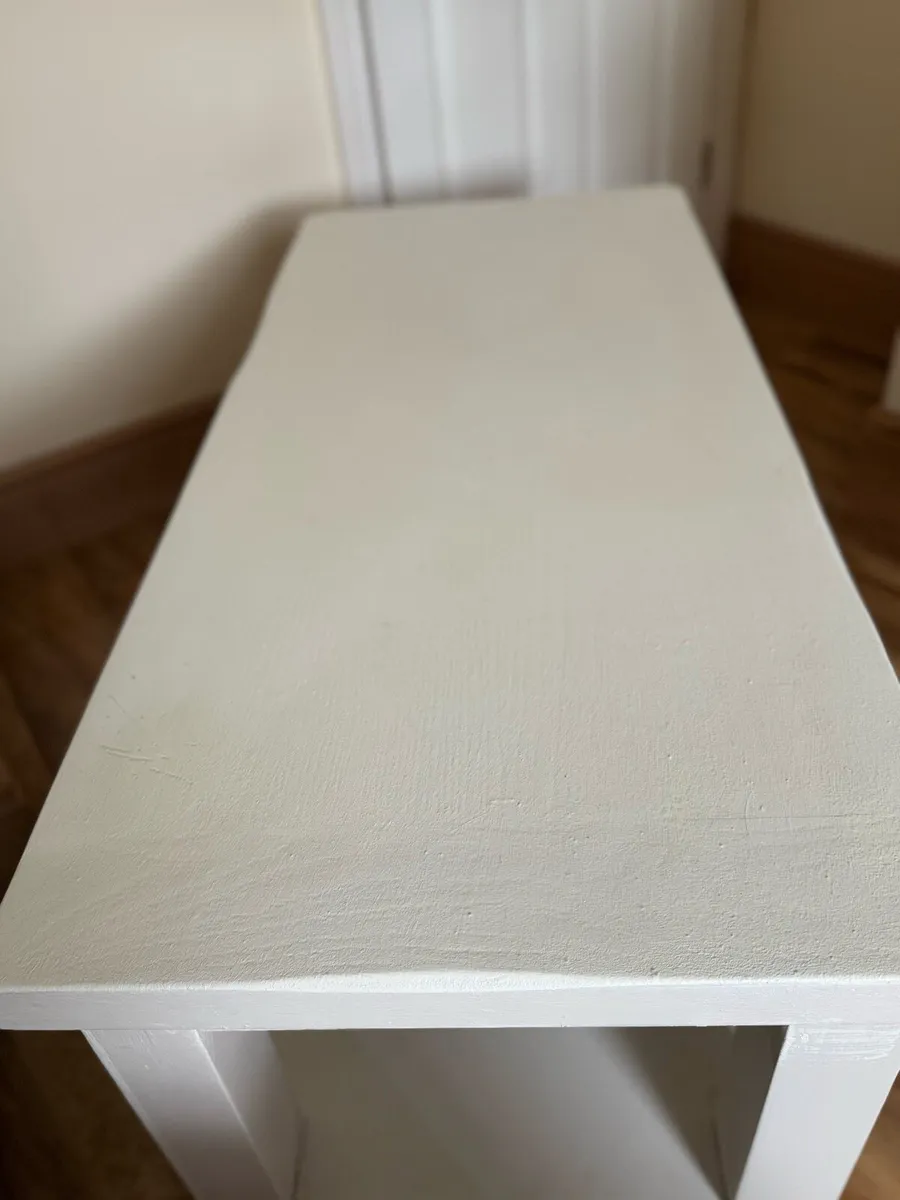 TV table - Image 3