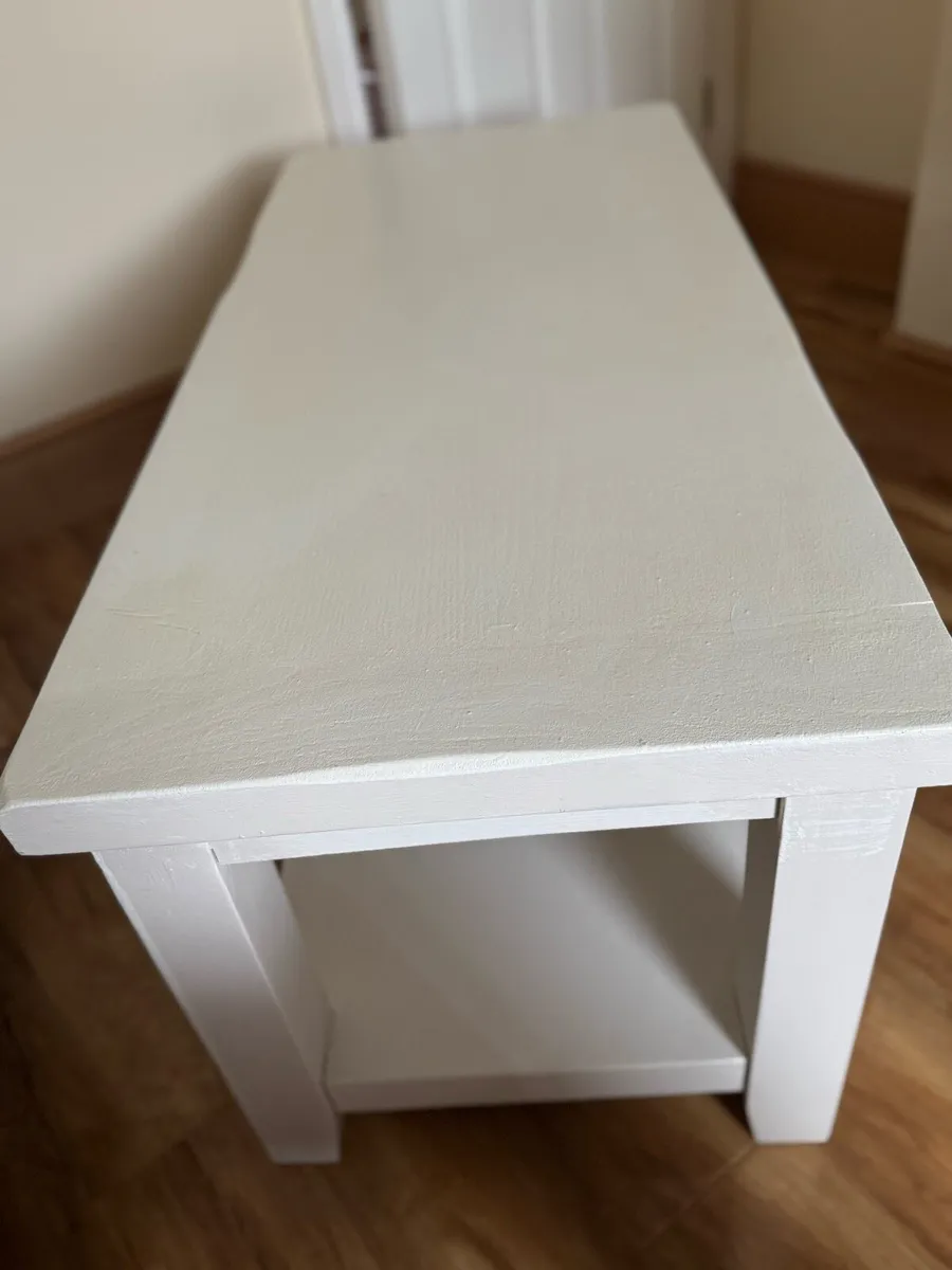 TV table - Image 4