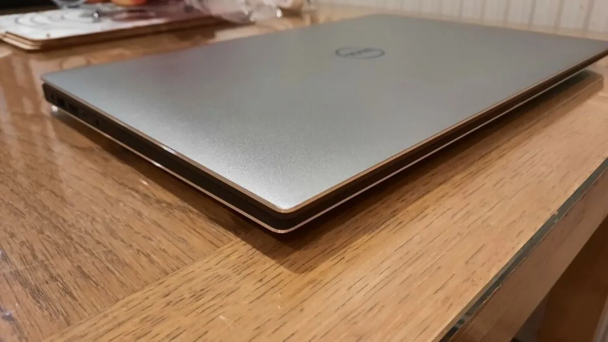 Dell Precision 5520 15.6" I7 16GB 256GB SSD GAMING - Image 4