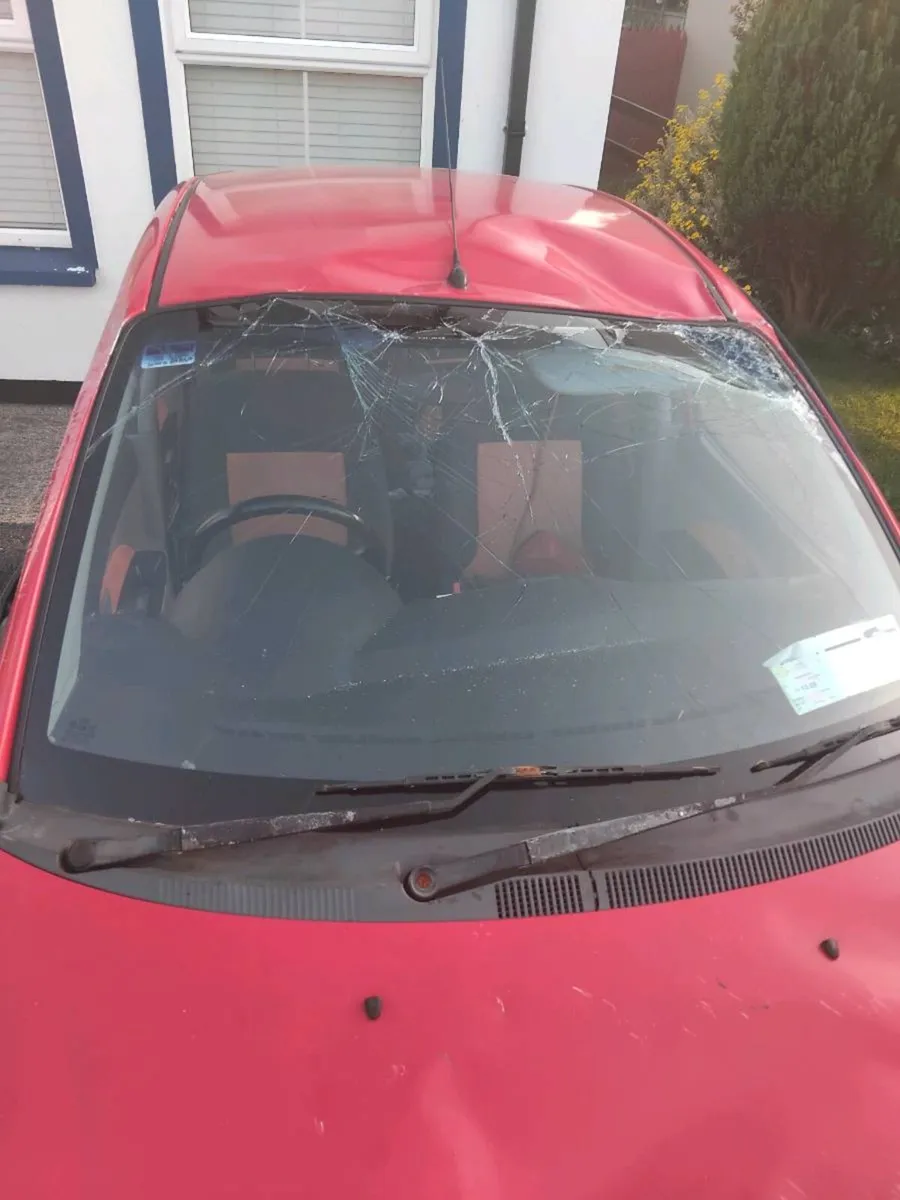 Kia for scrap - Image 1