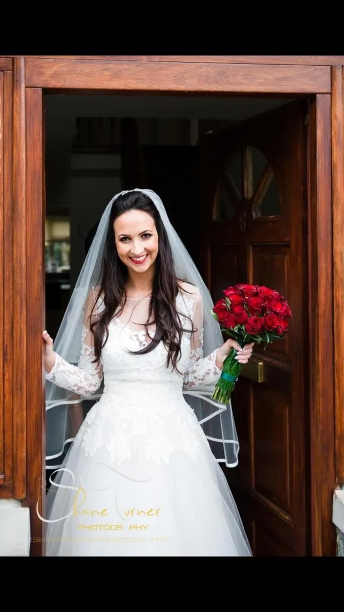 Princess winter Wedding Dress - Image 3