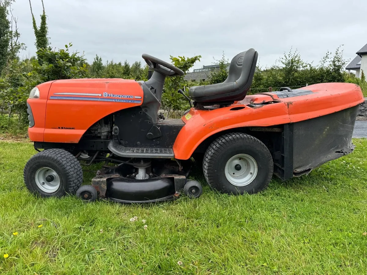 Husqvarna Tractor Mower (CTH150 XP 15hp) - Image 2